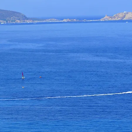 Les Terrasses De Lozari Ξενοδοχείο με διαμερίσματα