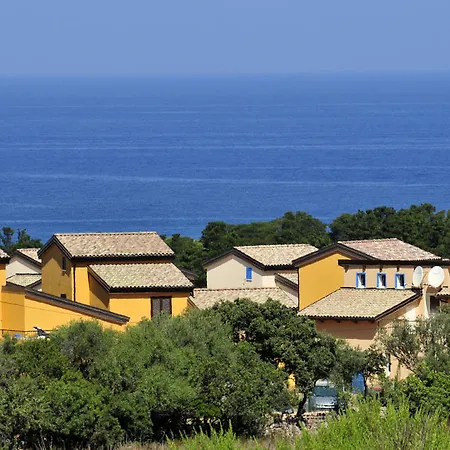 Ξενοδοχείο με διαμερίσματα Les Terrasses De Lozari