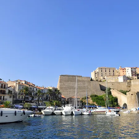 アパートホテル Les Terrasses De Lozari LʼÎle-Rousse