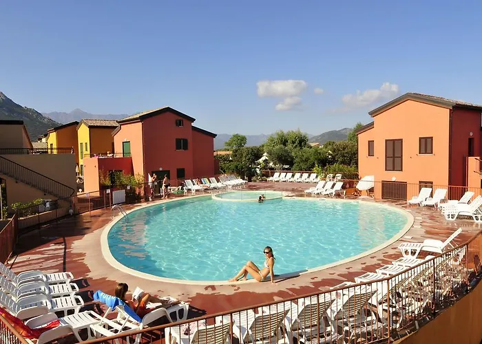 Les Terrasses De Lozari LʼÎle-Rousse