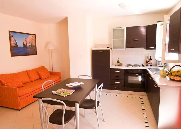 Les Terrasses De Lozari 3* LʼÎle-Rousse